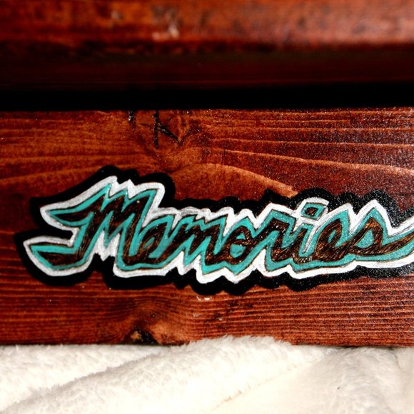 Memories Rustic Shelf Picture or Note Clipboard - Picture 3 of 4